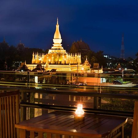 Thatluangview Hotel Vientiane Luaran gambar