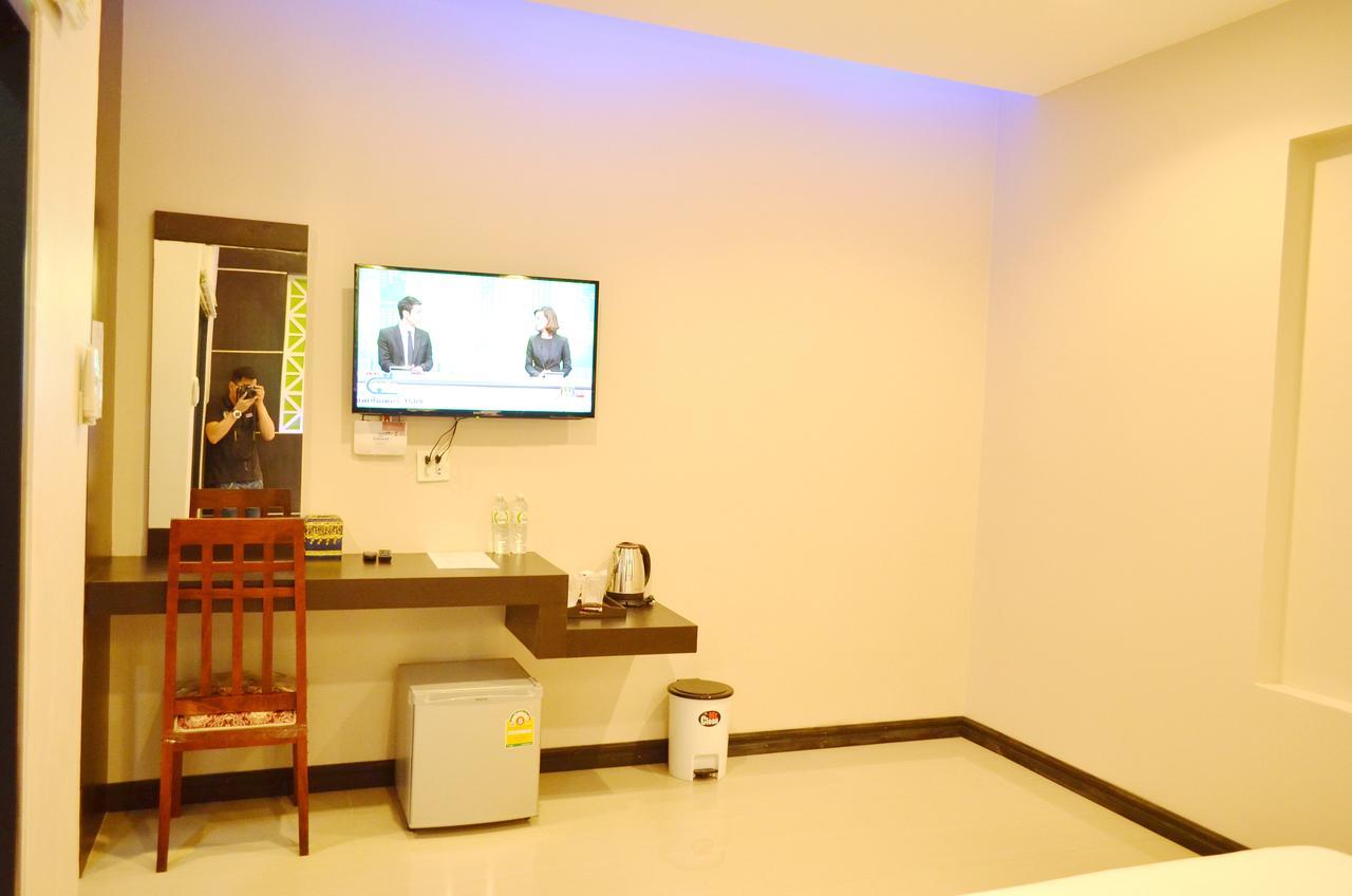 Thatluangview Hotel Vientiane Luaran gambar