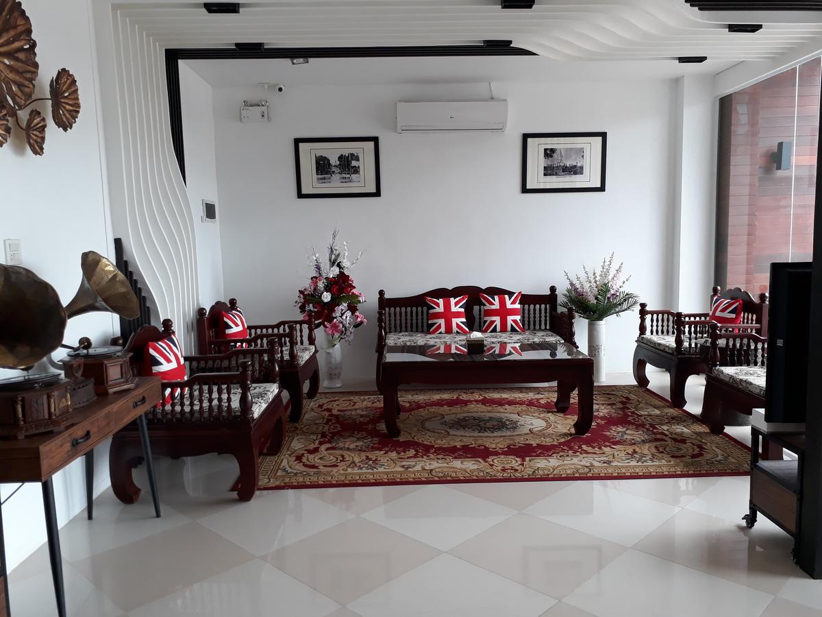 Thatluangview Hotel Vientiane Luaran gambar