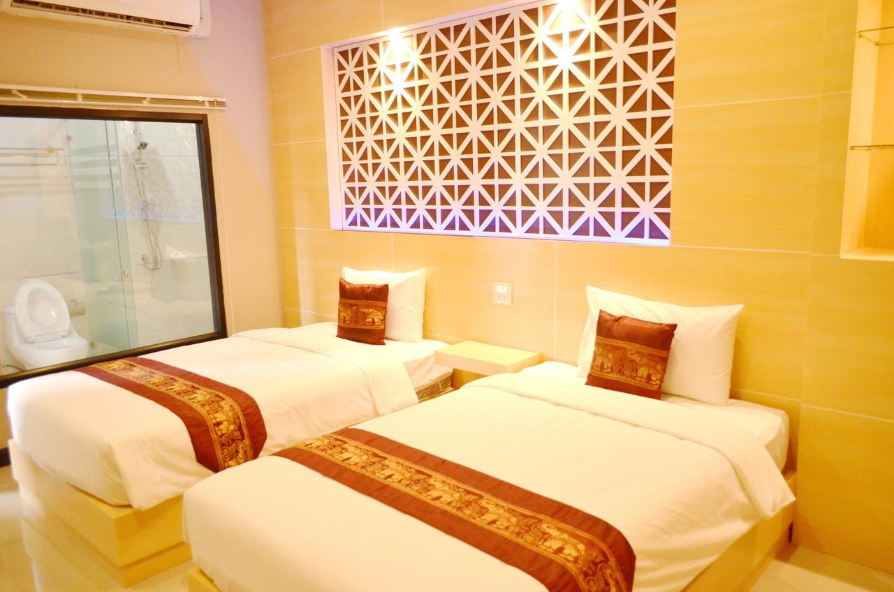 Thatluangview Hotel Vientiane Luaran gambar