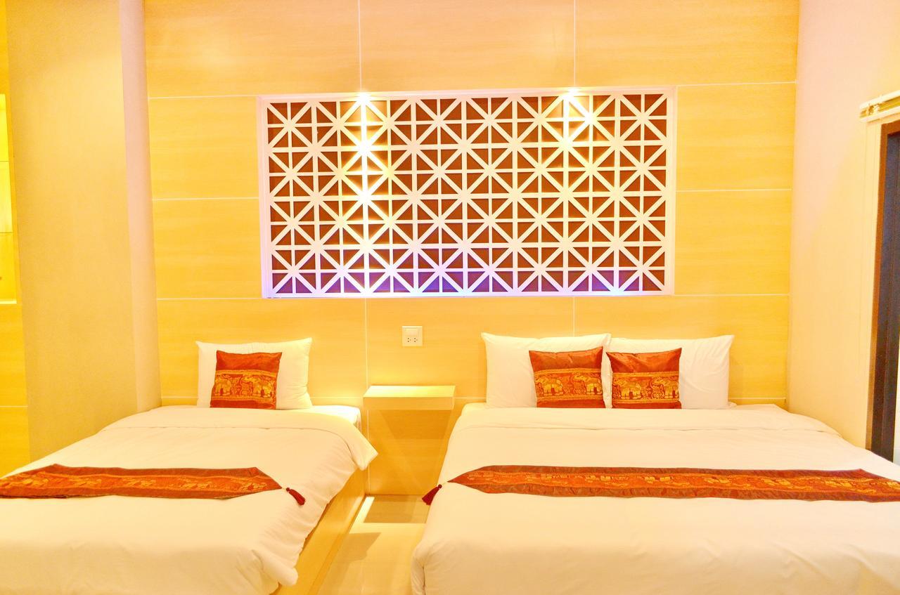 Thatluangview Hotel Vientiane Luaran gambar
